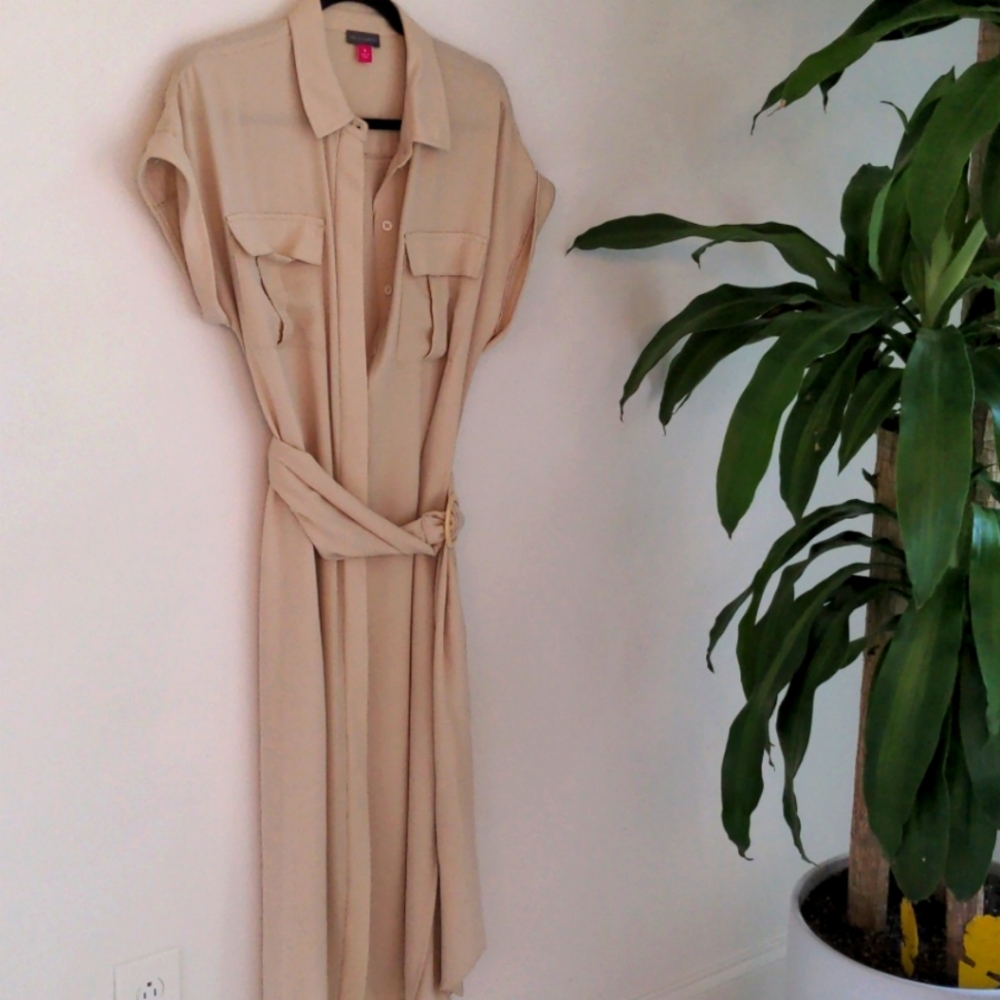 Adorable Vince Camuto Dress